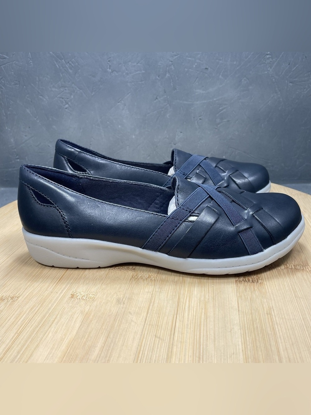 NEW!! Women's Clarks Cheyn Creek Navy Woven Casual Shoe Size 12W